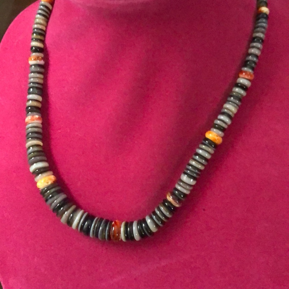 Jay king sterling silver spiny oyster and black shell 18” necklace